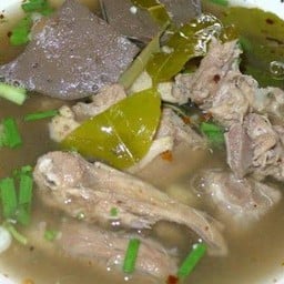 ศ.ทุมพงษ์ ปลาเผา,ลาบเป็ด
