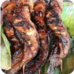 ชุดปลาดุก 2 ตัว ข้าวเหนียว 1 ถุงน้ำจิ้มรสเด็ดเด็ด 1 ถุง