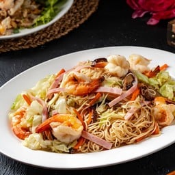 ผัดหมี่ฮ่องกงแฮมกุ้ง