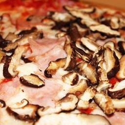 Pizza HAM and MUSHROOM