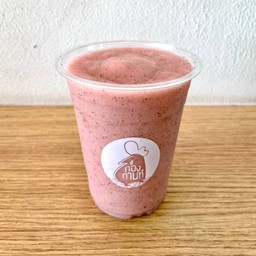 Fresh Dragon fruit สตรอเบอร์รี่แก้วมังกรปั่น