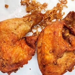 ไก่ทอดหาดใหญ่ อุ้งอิ้ง ตรงข้ามโรงบาลนครพิงค์