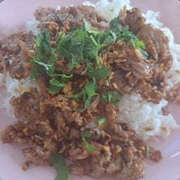ข้าวหมูทอดกระเทียมพรืกไทย
