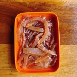 ปลาหมึกกรอบ