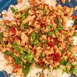 เมียสั่งลุย ก๋วยเตี๋ยว & อาหารตามสั่ง