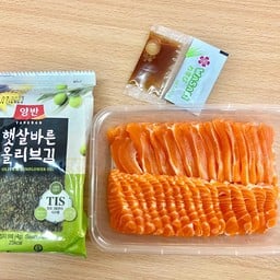 Nongpunch seafood ตลาดเวิลด์มาร์เก็ต