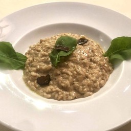 RISOTTO   TRUFFLE   AND   MUSHROOMS