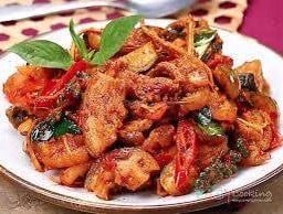 เจ๊นอม แซ่บโสตาย