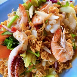 ยำมาม่าทะเล