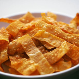 เกี๊ยวทอดเขย่า