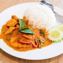 ข้าวราดพะแนง