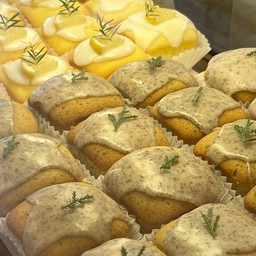 Earl Grey Pound Cake