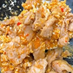 ข้าว-หมูผัดซอสสุกี้