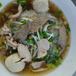 เตี๋ยว..เว้ยเฮ้ย โลตัสโกเฟสซอยร่มเกล้า 24