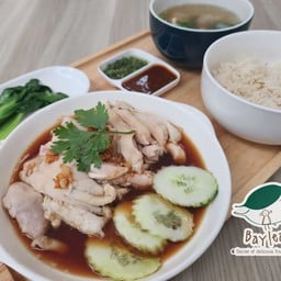 สำรับ ข้าวมันไก่สูตรซอสเบตง