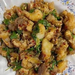 ข้าวเพราเอ็นหมูไข่ดาว