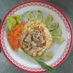ข้าวผัดหมู