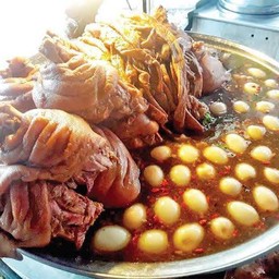 ข้าวขาหมู