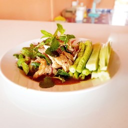 ร้านลาบปราจีน