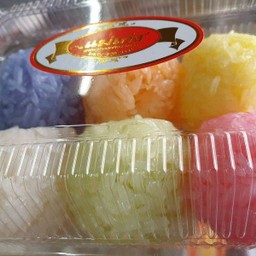 ข้าวเหนียวมูนสมุนไพร500กรัม(ช่วงนี้ที่ร้าน1กล่องจะมีเเค่4สีนะครับ)