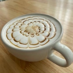 คาราเมล มัคคิอาโต้ ร้อน