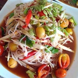 โคล้งแซ่บ by lek