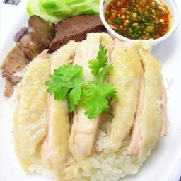 ข้าวมันไก่ต้ม