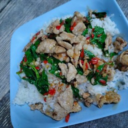 ป้าต๋อง ตามสั่ง (หน้าไดอาน่าเพลส หนองไผ่ล้อม)