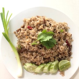 ข้าวผัดหมูเค็ม