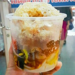 น้ำแข็งใส ยายหนั่น & ข้าวโพดคลุกเนย ปังปิ้ง-ลูกชิ้นทอด ดอนเมือง เปิดให้บริการแล้วจ้า