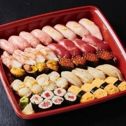40 Pcs. Premium Omakase Sushi Set