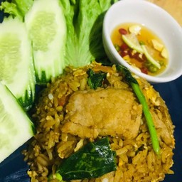 ข้าวผัดเนื้อ