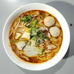 ก๋วยเตี๋ยวหมูต้มยำ