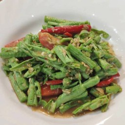 ตำถั่ว          Spicy long bean salad