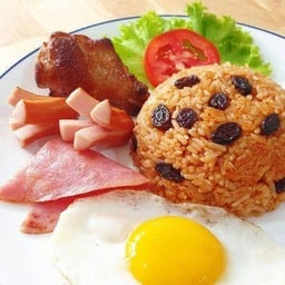 ข้าวผัดลุงเก่ง