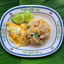 ข้าวผัดหมู