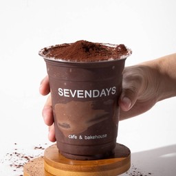 Midnight Cocoa Frappe