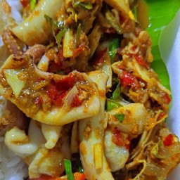 ผัดหน่อไม้หมึก