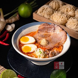 ราเมนต้มยำหมูสันคอชาชู-Tomyum Pork Neck Chashu