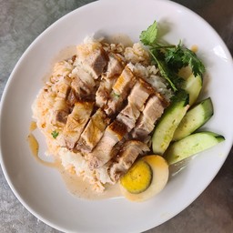 ข้าวหมูกรอบ+ไข่