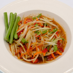 ส้มตำไทย          Spicy Papaya salad