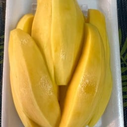 มะม่วงแก้วขมิ้นสุก (พร้อมทาน)