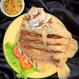 ปลาใบปอทอดกรอบ 1 ตัว