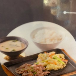 กะทะร้อนหมูซีอิ๊ว