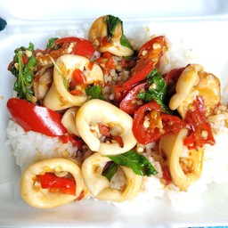 ข้าวกะเพราทะเล