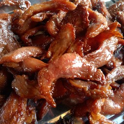 หมูแดดเดียวทอด
