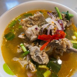 ต้มแซ่บกระดูกหมูอ่อน