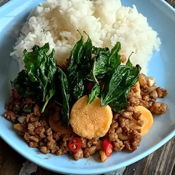 ข้าวผัดหมูสับเต้าหู้พริกเกลือ