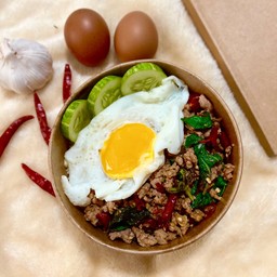 กะเพราXกระเทียม