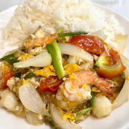 ผัดวุ้นเส้นกุ้ง ราดข้าว